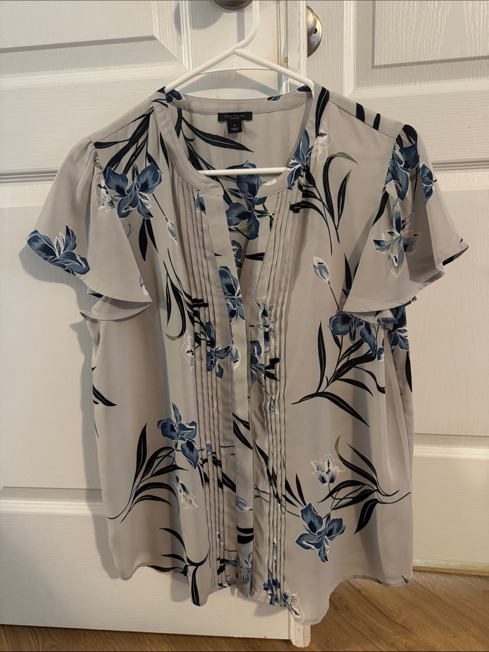 Ann Taylor blouse
